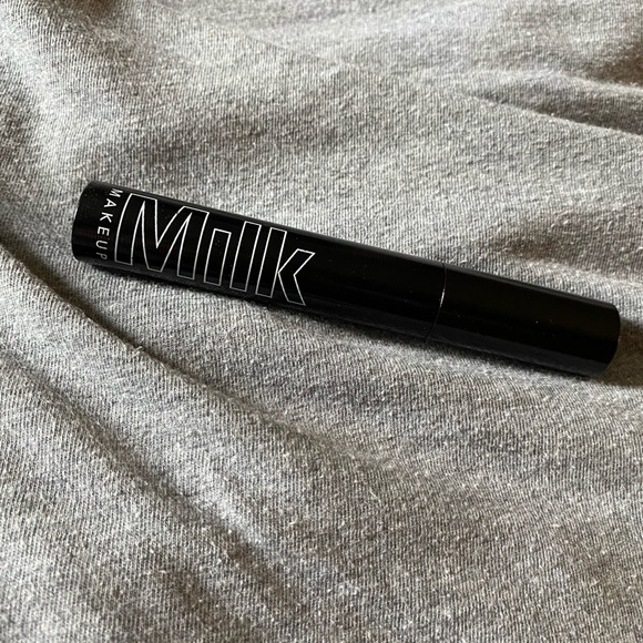 Milk Kush Lash Primer - Picture 1 of 2